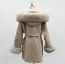 Load image into Gallery viewer, Short Fur Coat
