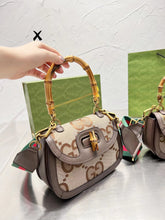 Load image into Gallery viewer, GIGI Shoulder Bag
