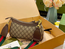 Load image into Gallery viewer, G Shoulder Bag
