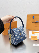 Load image into Gallery viewer, Denim Square Bag
