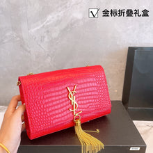 Load image into Gallery viewer, Saint Snake Print Bag
