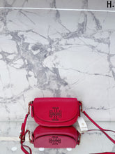 Load image into Gallery viewer, Leather Cross Bag
