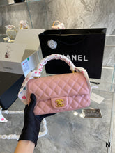 Load image into Gallery viewer, Small Leather C Shoulder Bag
