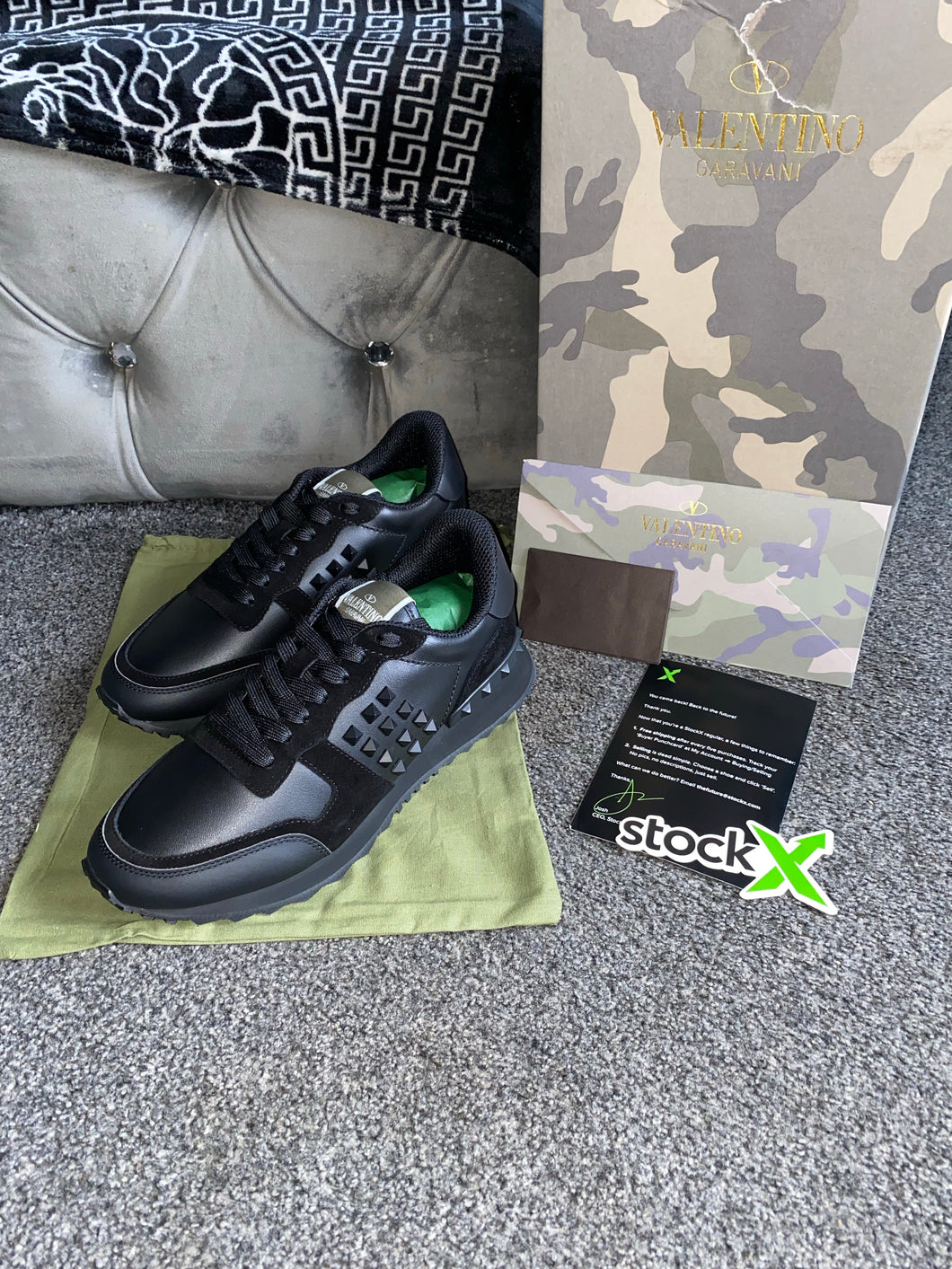 Black Valentos Trainers