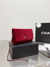 Load image into Gallery viewer, Thin Suede C Bag
