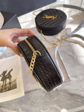 Load image into Gallery viewer, Circle Saint Bag
