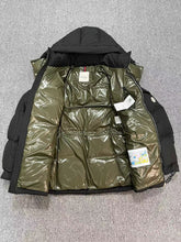 Load image into Gallery viewer, Mens Winter Coat
