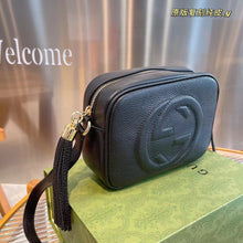 Load image into Gallery viewer, GG Shoulder Bag

