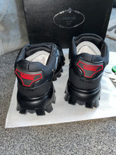 Load image into Gallery viewer, Black Thunder Trainers
