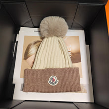 Load image into Gallery viewer, Bobble Winter Hat
