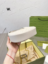 Load image into Gallery viewer, Oval Leather Bag
