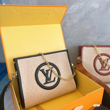 Load image into Gallery viewer, Chain Clutch Bag
