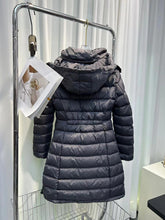 Load image into Gallery viewer, Long Mon Coat
