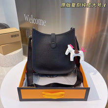 Load image into Gallery viewer, Large Leather H Bag
