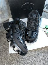 Load image into Gallery viewer, Black Thunder Trainers
