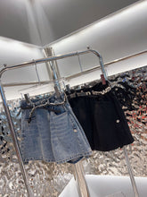 Load image into Gallery viewer, Plain Jean Shorts &amp; Belt
