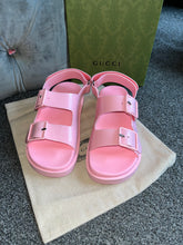 Load image into Gallery viewer, Pink Strap Rubber Sandals

