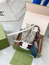 Load image into Gallery viewer, Bucket Bag
