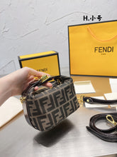 Load image into Gallery viewer, Square FIFI Bag
