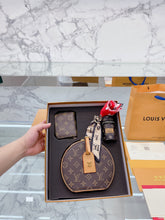 Load image into Gallery viewer, Louie Chapeau Bag Set
