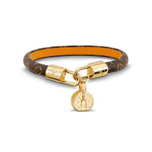 Load image into Gallery viewer, Gold Bangle
