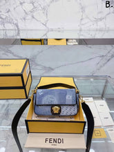 Load image into Gallery viewer, Jean Versus Bag
