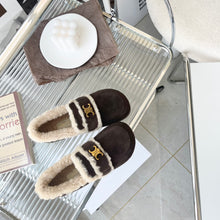 Load image into Gallery viewer, Celinee Slippers
