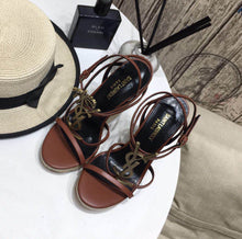 Load image into Gallery viewer, Wedge Heels
