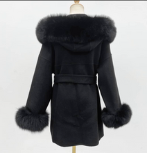 Load image into Gallery viewer, Short Fur Coat
