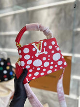 Load image into Gallery viewer, Spotty Bag
