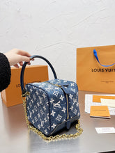 Load image into Gallery viewer, Denim Square Bag
