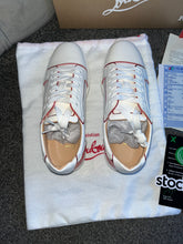 Load image into Gallery viewer, White &amp; Red Shinny Trainers
