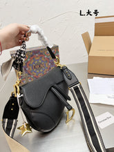 Load image into Gallery viewer, Sandle Bag D
