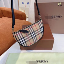 Load image into Gallery viewer, Burbe Bag
