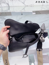 Load image into Gallery viewer, D Sandle Bag
