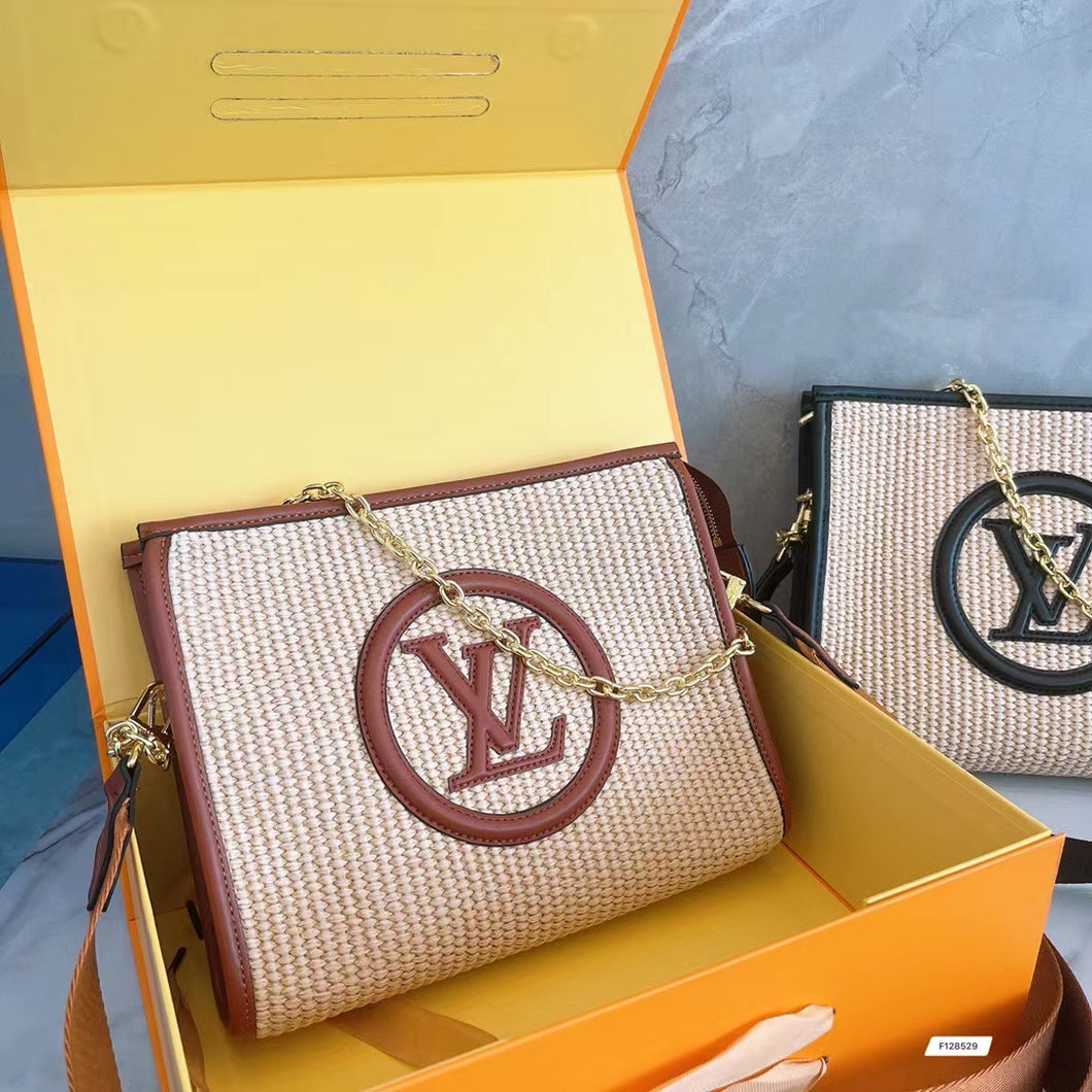 Chain Clutch Bag