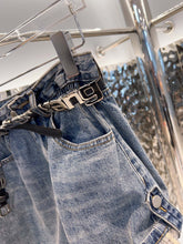 Load image into Gallery viewer, Plain Jean Shorts &amp; Belt
