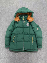Load image into Gallery viewer, Mens Winter Coat
