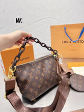 Load image into Gallery viewer, Chain Shoulder Brown Bag
