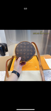 Load image into Gallery viewer, Small Chapeau Crossbody Bag

