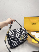 Load image into Gallery viewer, Fluffy FIFI Bag
