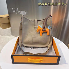 Load image into Gallery viewer, Large Leather H Bag
