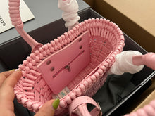 Load image into Gallery viewer, Wicker Basket Bag
