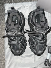 Load image into Gallery viewer, Black Track Trainers
