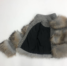 Load image into Gallery viewer, Raccoon Fur Coat
