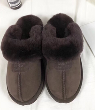 Load image into Gallery viewer, Ugg Slippers
