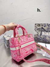 Load image into Gallery viewer, Summer Tote Bags
