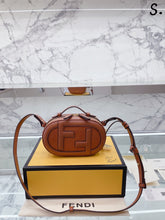 Load image into Gallery viewer, FIFI Small Overall Bag
